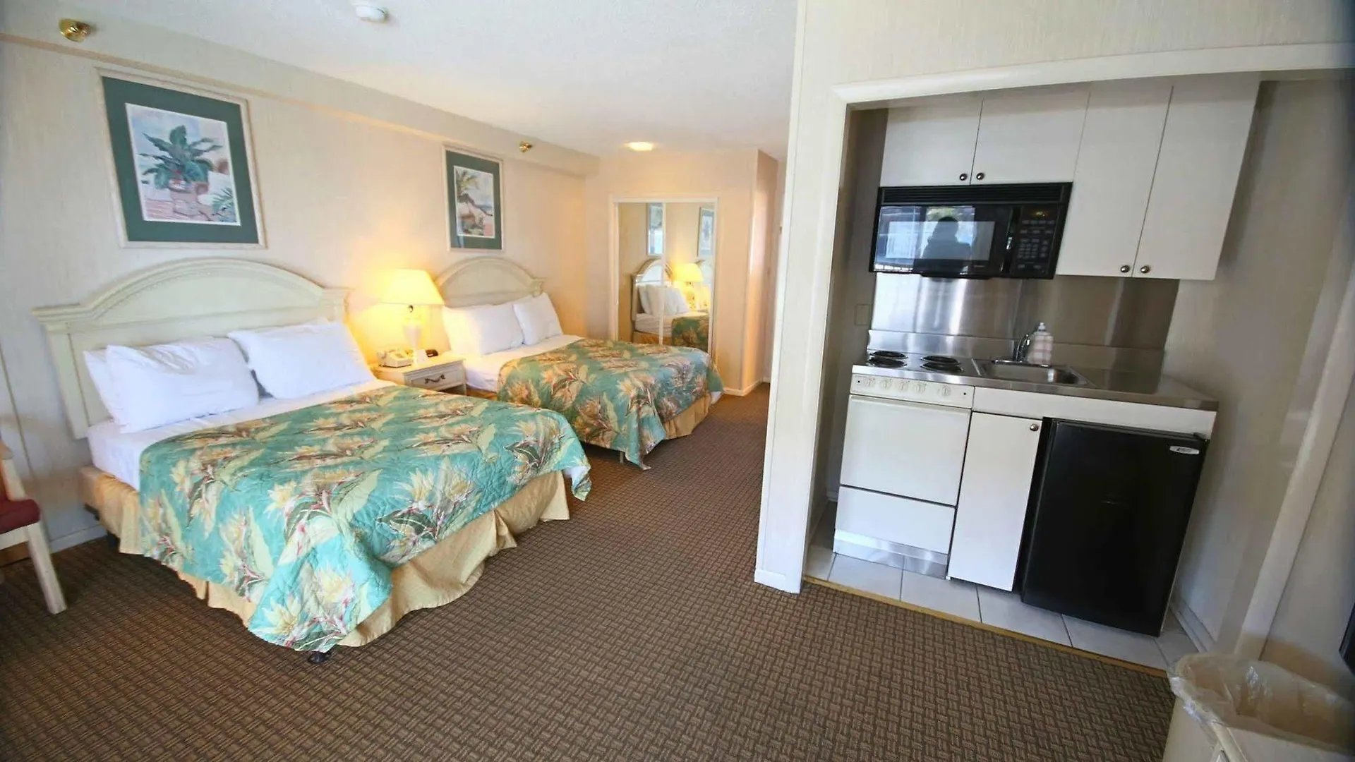 Flagship Oceanfront Hotel Ocean City